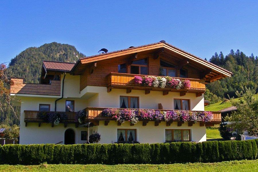 Impressum Zimmer in Lofer, Haus in der Sonne